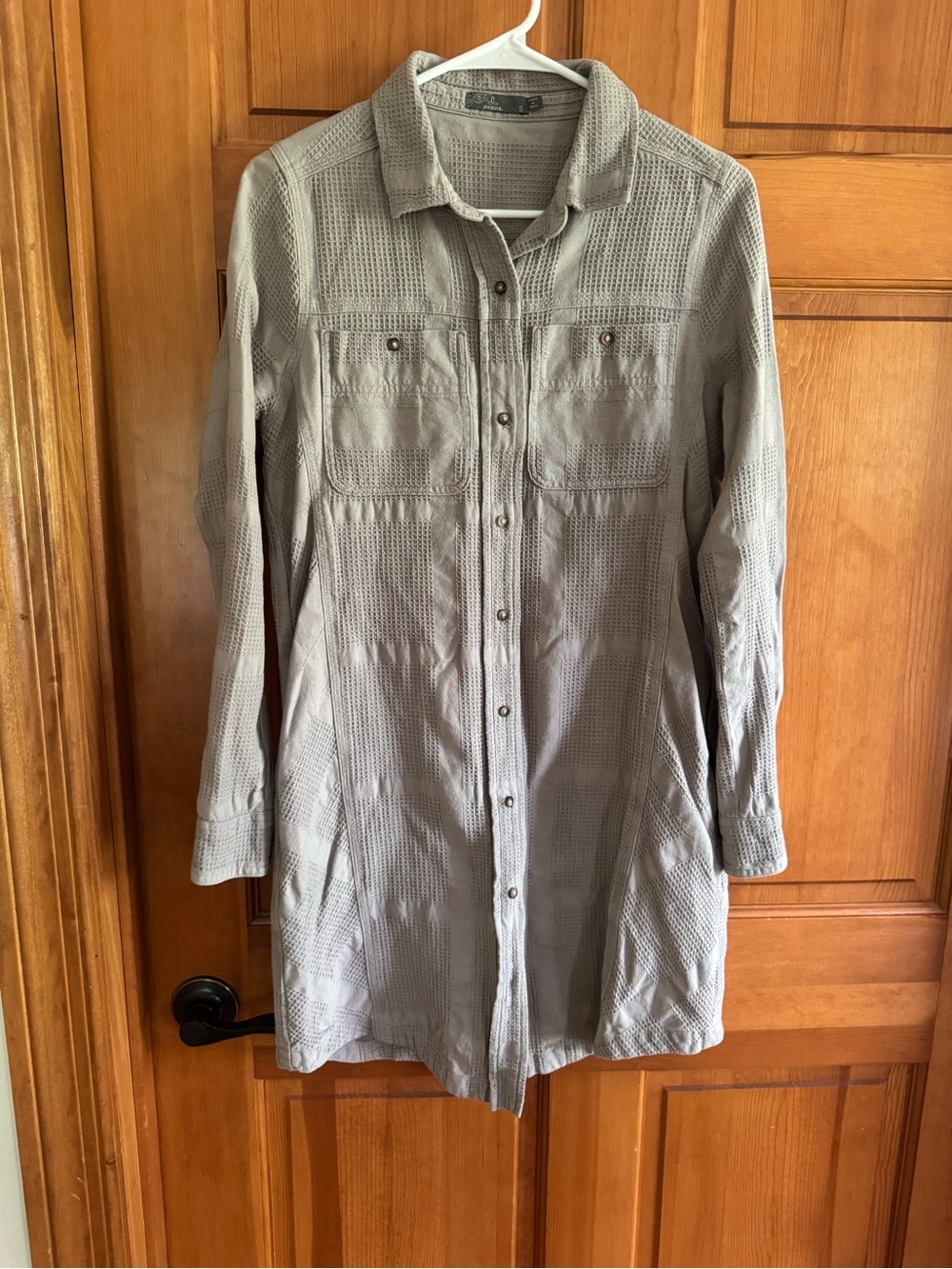 PRANA Light Gray Long Button-Front Women's shirt dress